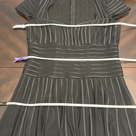 JS Collection black dress - Picture 11 of 12